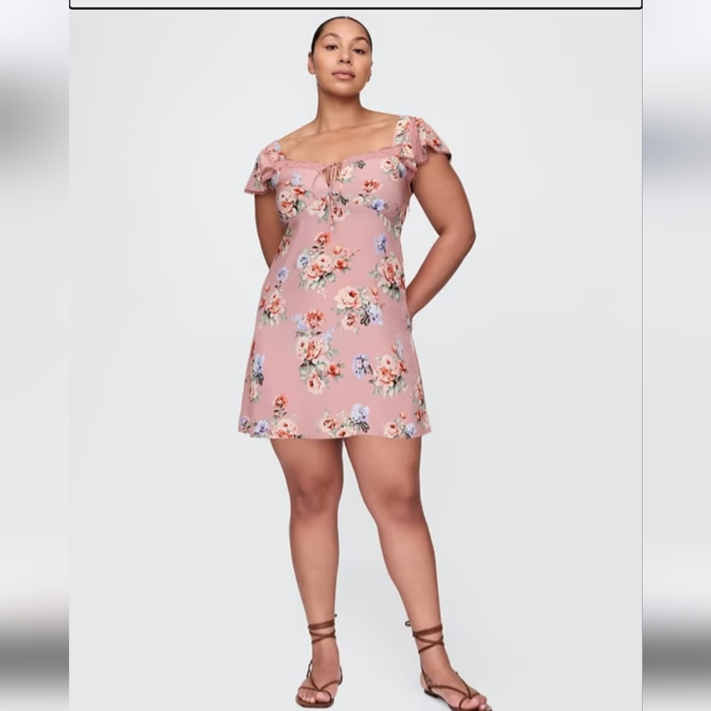 GAP Floral Mini Dress in Pink